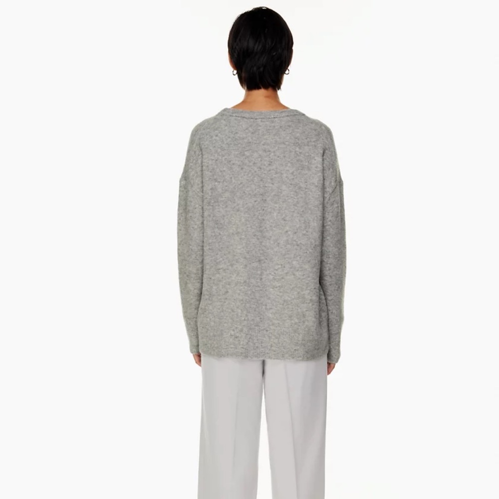New Aritzia The Group Thurlow Sweater in Heather Chrome - Picture 5 of 8